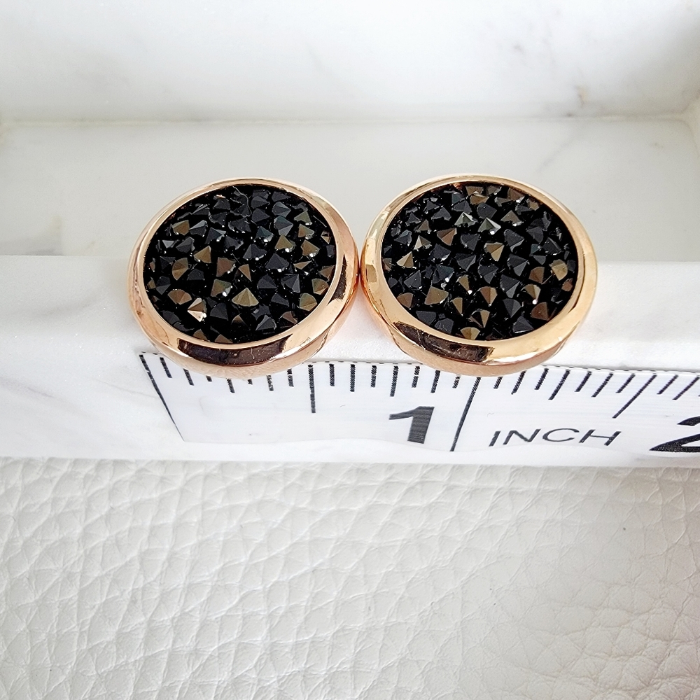 Crystal stud earrings - Picture 7 of 7